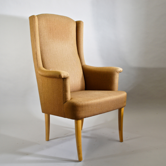 Easy chair by Carl Malmsten ¨Ane¨. Upholstered chair with legs in wood. Fåtölj Wigerdals värld