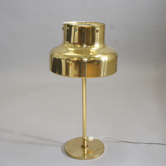 Anders Pehrson for Ateljé Lyktan, Sweden. ¨Bumling¨. Desk lamp in brass. Height 50 cm. Bordslampa,mässing,Wigerdals Värld.