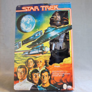 Star Trek doll i box by Mego, 1979. ¨Arcturian¨. Italian edition. Height 34 cm. Near mint. 1500 SEK. Wigerdals Värld