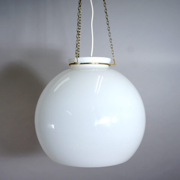 " Pålla" by Valto Kokko for Ittala, Finland. Ceiling lamp in glas with brass chains. Diam 40 cm.