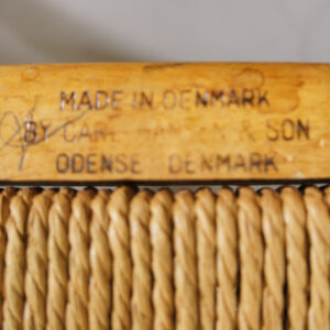 Hans J. Wegner for Carl Hansen, Denmark. 6 wishbone chair (Y-chair). 3 in oak and 3 in beech with new seats.