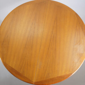 Dining table by Silkeborg, Denmark. Dining table i teak with two extesion boards. Diam 117, lenght 217, height 70 cm.