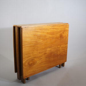 Extension dining table in teak and beech for approx. 10 guests. L278 W90 H72 cm. Maker unknown.