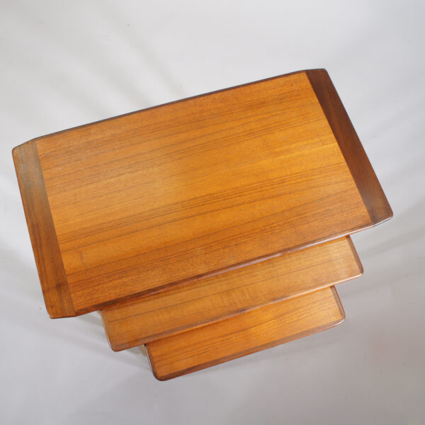 Scandinavian nesting table in teak in three parts. 1950's