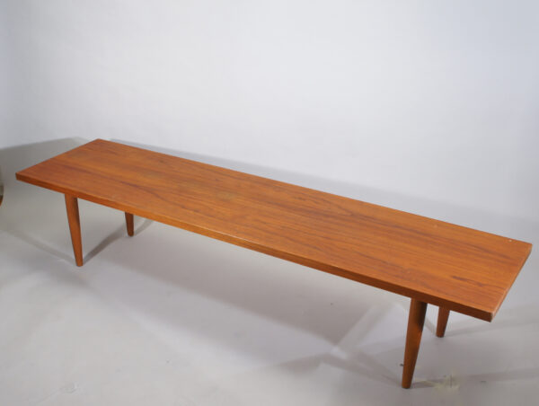 Nils Jonsson for Troeds, Sweden. "Domi 127". Bench in teak.