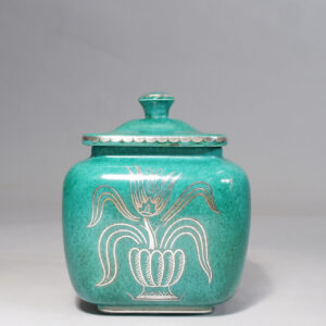 Wilhelm Kåge for Gustavsberg. "Argenta". Urn with lid in green stoneware with decoration in silver paint.