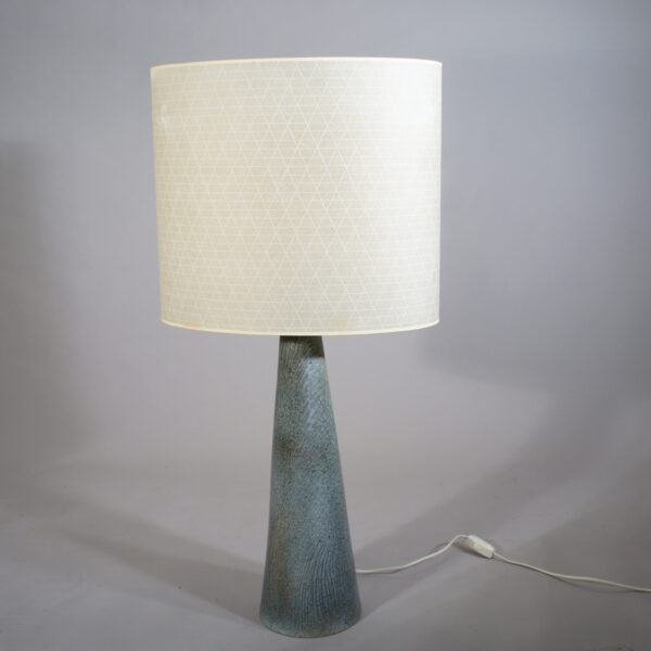 Floor lamp in ceramic with shade in vinyl. "Fej" - Sweden.