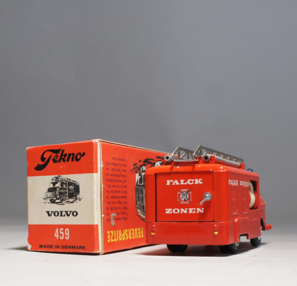 Tekno Denmark 459. Falck Volvo Fire Engine Brandbil