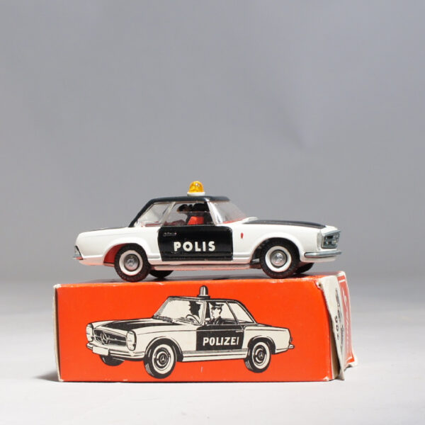 Tekno Denmark 932. Mercedes Benz 230 SL Police car. polisbil. Mint in box