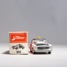 Tekno Denmark 932. Mercedes Benz 230 SL Police car. polisbil. Mint in box