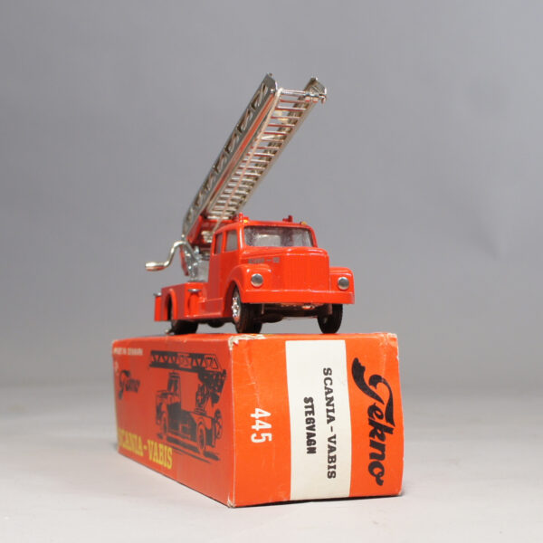 Tekno Denmark. Scania-Vabis Stegbil Brandbil. Stigebrandsprøjte. Mint in box