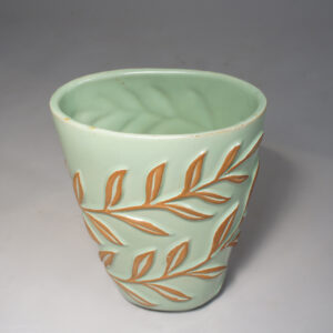 Vicke Lindstrand for Ekeby, Sweden. Ceramic vase. 1930-40's