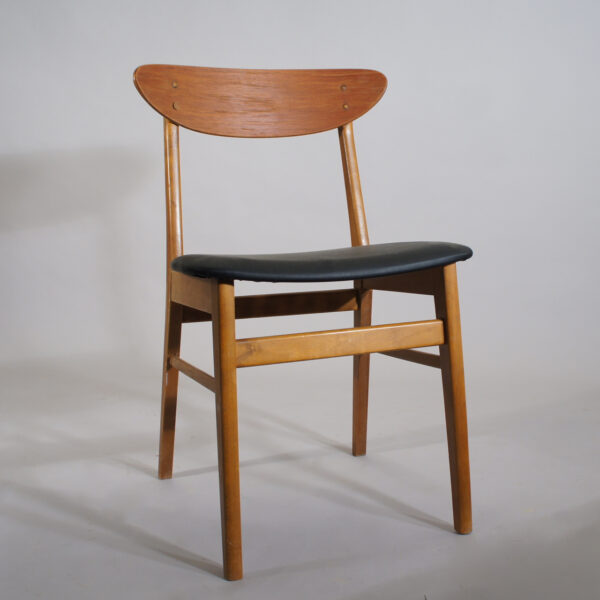 "Monaco". 4 dining chairs in teak by Ikea. 4 st matstolar i teak.