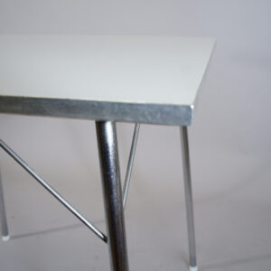 Café table by Piet Hein Bruno Mathsson Arne Jacobsen for Fritz Hansen, Denmark. Table top in laminate with edge in aluminium. Legs in crome steel. 70x70x70 cm.