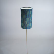 Floor lamp i brass by Hans-Agne Jakobsson, Sweden. New shade by Sven Markelius with the fabric "Prisma", Golvlampa i mässing markelius prisma