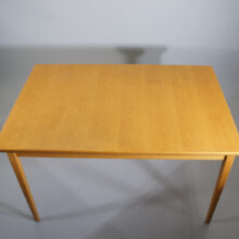 Dining table in oak with exstension boards Matbord i ek utrdragsskivor 60tal wigerdal