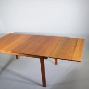 Kurt Østervig for K.P. Møbler 1965. Dining table in solid teak with two exstension boards Matbord i sold teak utdragskskivor