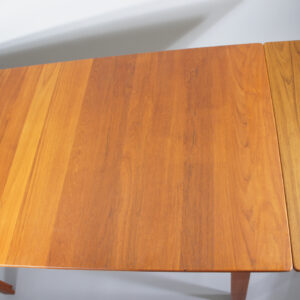 Kurt Østervig for K.P. Møbler 1965. Dining table in solid teak with two exstension boards. matbord i teak utdragsskivor