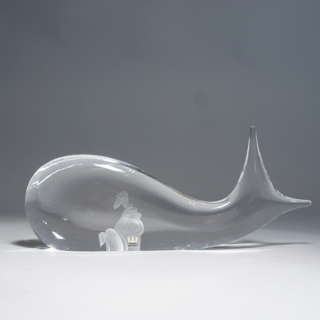 Vicke Lindstrand for Kosta, Sweden ¨Jona i valenfiskens buk¨ (Jonah and the whale) Signed glass sculpture. Glasskulptur. Wigerdals Värld
