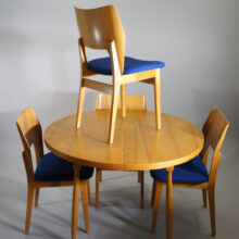 Olavi Lieto for Asko, Finland. Dining set in birch. Chairs table with extension board. 1950's Wigerdals Värld matgrupp i björk.