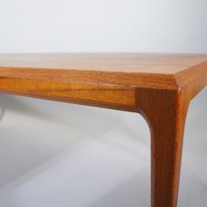 Coffee table in rosewood by Severin Hansen for Haslev Møbelfabrik, Denmark. Soffbord i jakaranda. Wigerdals.com