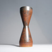 Vase in stoneware by Carl-Harry Stålhane for Rörstrand. Vas i stengods. Wigerdals.se