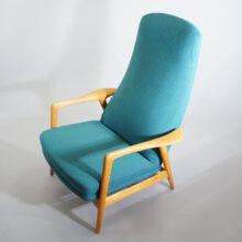Easy chair by Alf Svensson for Dux, Sweden. "Contour". 1955Fåtölj nyklädd. Wigerdals.com