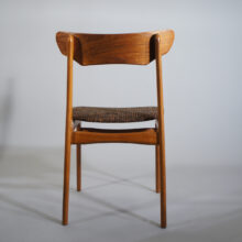 Dining chairs in teak. 1950's. Matstolar