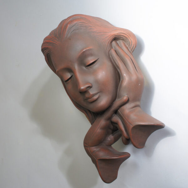 Woman wall sculpture Germany. 1950's. Kvinnoansikte i keramik. Väggskulptur. Wigerdals 1950-tal