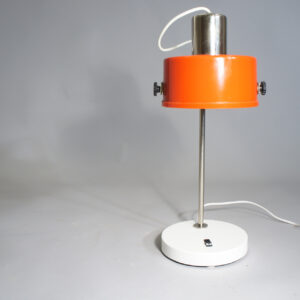 Estonian desk lamp in plastic and metal. Wigerdals Bordslampa Estland Wigerdals