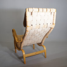 Bruno Mathsson for Karl Mathsson "Pernilla" Leather webbing. Easy Chair retromodern design. Fåtölj läder sadelgjord Wigerdals Värld