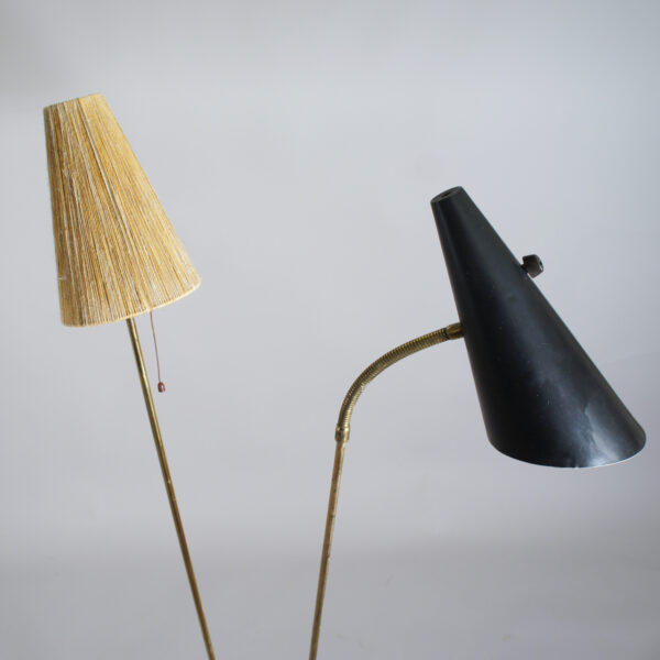 Floor lamp 1950's. Double shade. Golvlampa 1950-tal.
