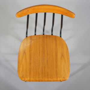 Albin Johansson 4 dining chair in teak and black wood. Matstolar fanett Wigerdals