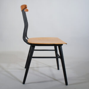 Albin Johansson 4 dining chair in teak and black wood. Matstolar wigerdals