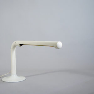 Anders Pehrson for Ateljé Lyktan 1967. "Tuben". Desk lamp in metal and plastic. Skrivbordslampa wigerdals