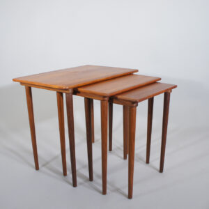 1960's three piece nesting table in teak. Satsbord Wigerdal