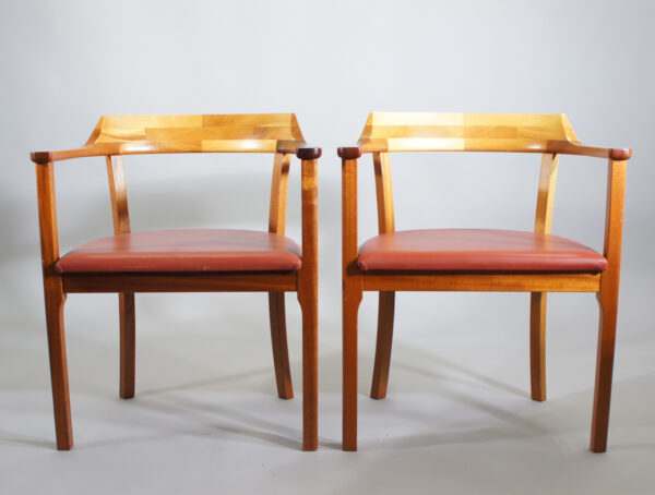A pair of arm chairs by Karl Anersson & Söner, Sweden. Karmstolar Wigerdals.com
