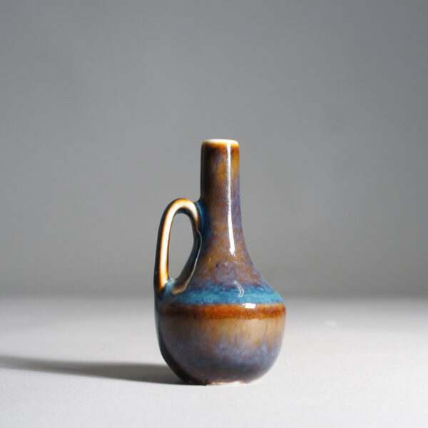 Carl-Harry Stålhane for Rörstrand, Sweden. Miniature Ceramic vase with glossy glaze.