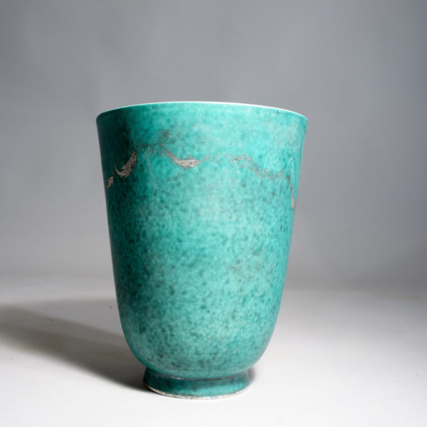 Wilhelm Kåge for Gustavsberg, Sweden. "Argenta" Vase i stoneware with painted decoration in silver. Vas i stengods med silverdekoration