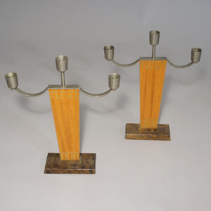 1930' candle sticks in wood and pewter with inlays in brass. Ljusstakar i trä och tenn. 1930tal art deco. Wigerdals Värld