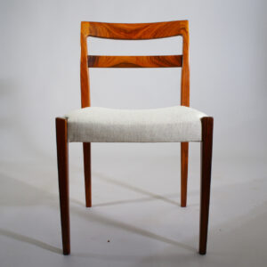 Nils Jonsson for Troeds. 8 side chairs in rosewood with new upholstering. 8 Matstolar i jakaranda Wigerdals