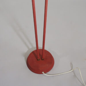 1950's floor lamp in painted metal and rubber coating. Golvlampa i metall 1950-tal. Wigerdals