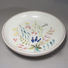 Stig Lindberg for Gustavsberg, Sweden. 1940-50's decorated faience dish. Fajansfat Wigerdals