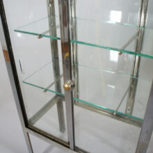 1930's glass cabin in chrome steel. Vitrinskåp krom glas Wigerdals Värld