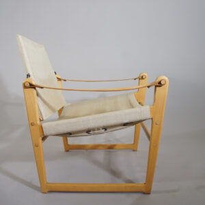 Bengt Ruda for Ikeas 1967, "Cikada". A pair of safari chair in beech and canvas. ett par safaristolar wigerdals värld