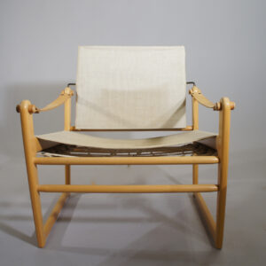 Bengt Ruda for Ikeas 1967, "Cikada". A pair of safari chair in beech and canvas. Ett par safaristolar wigerdals värld