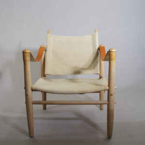 Elias Svedberg for Nordiska Kompaniet. Safari chair in beech, canvas and leather. Safaristol NK Wigerdals Värld