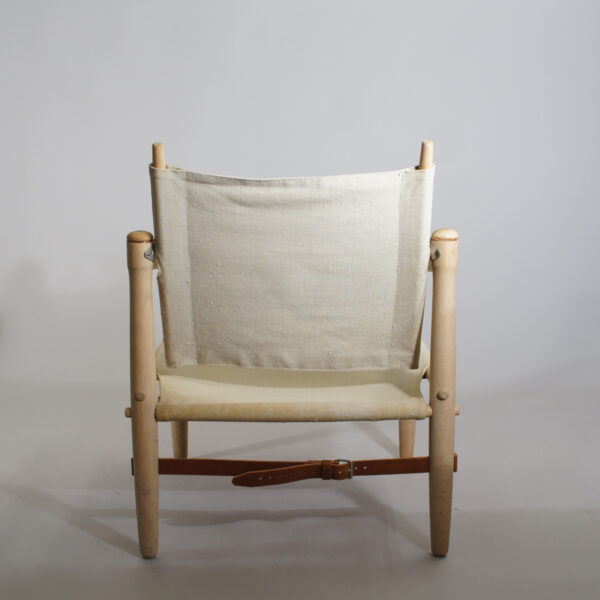 Elias Svedberg for Nordiska Kompaniet. Safari chair in beech, canvas and leather. Safaristol NK. Wigerdals Värld