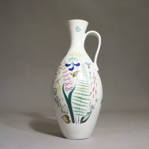 Stig Lindberg for Gustavsberg. Decorated vase in faience. Hängkelvas i fajans wigerdals värld