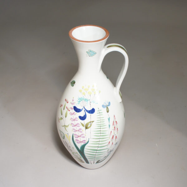 Stig Lindberg for Gustavsberg. Decorated vase in faience. Hänkelvas i fajans wigerdals värld